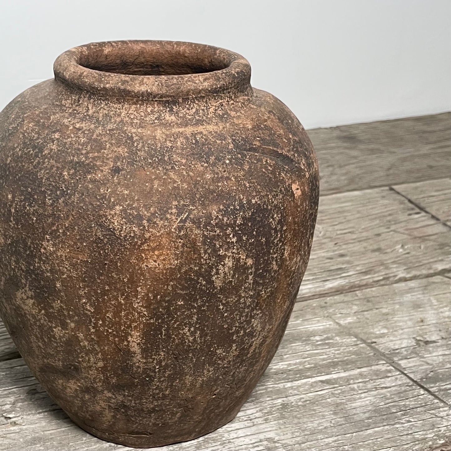 Warm Brown Kalimantan Pot, Small
