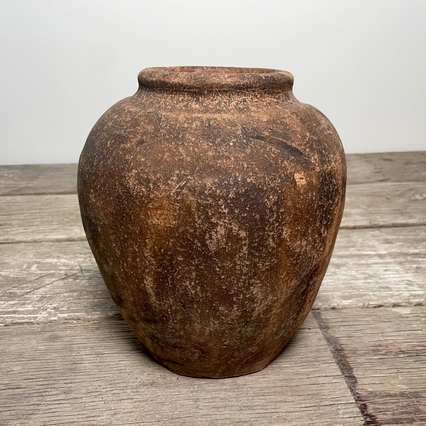 Warm Brown Kalimantan Pot, Small