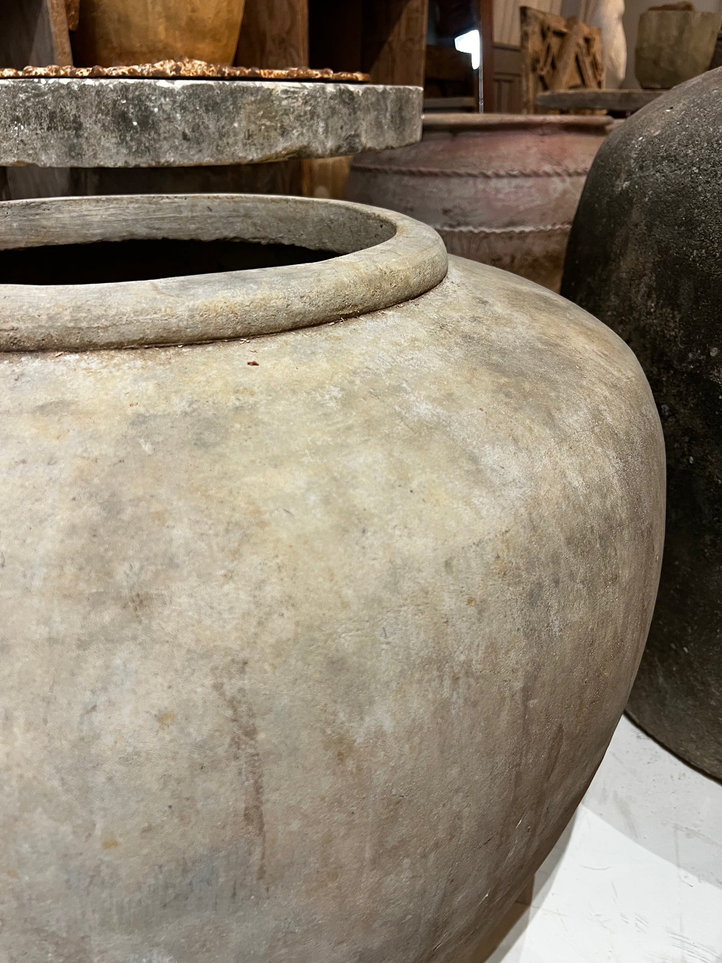 Mudari Pot, grey creme, medium