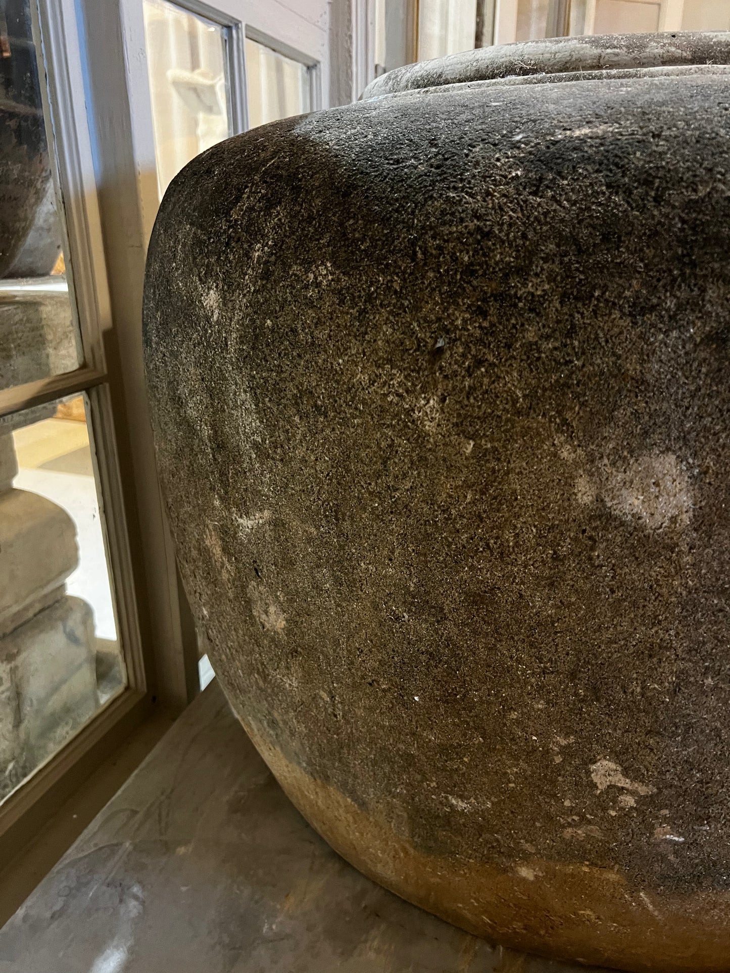 Mudari Pot, large