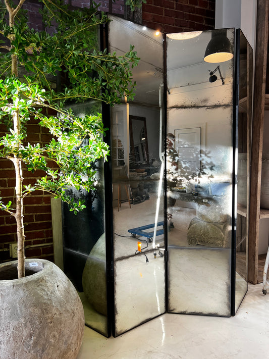 Room-divider aged Mirror Glass