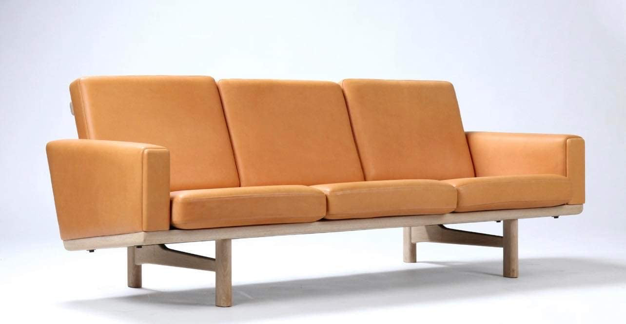 Hans J. Wegner Sofa